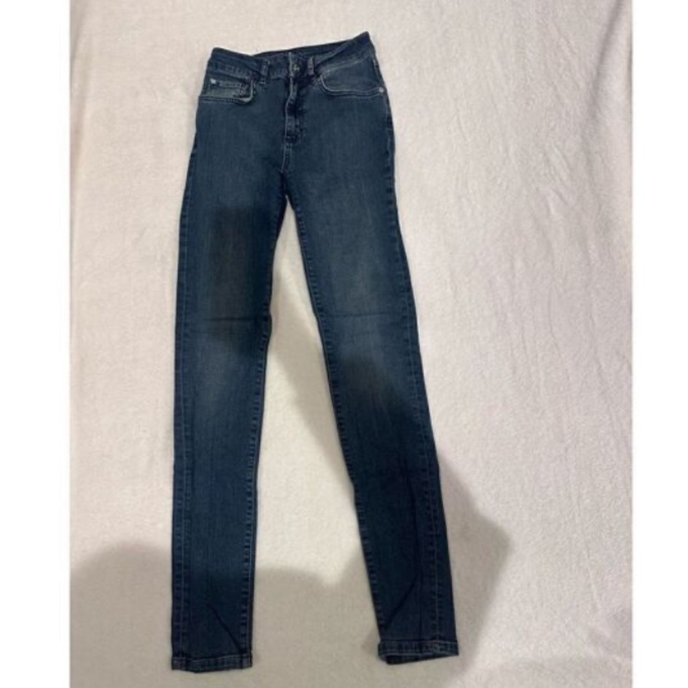 Zara blue jeans women’s size USA 2 EUR 34 high waisted fits like an XS / 0